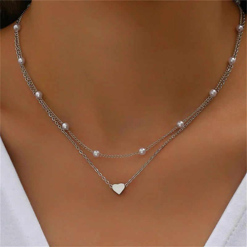 Simple Pearl Choker Necklace with Heart Shaped Pendant Chain